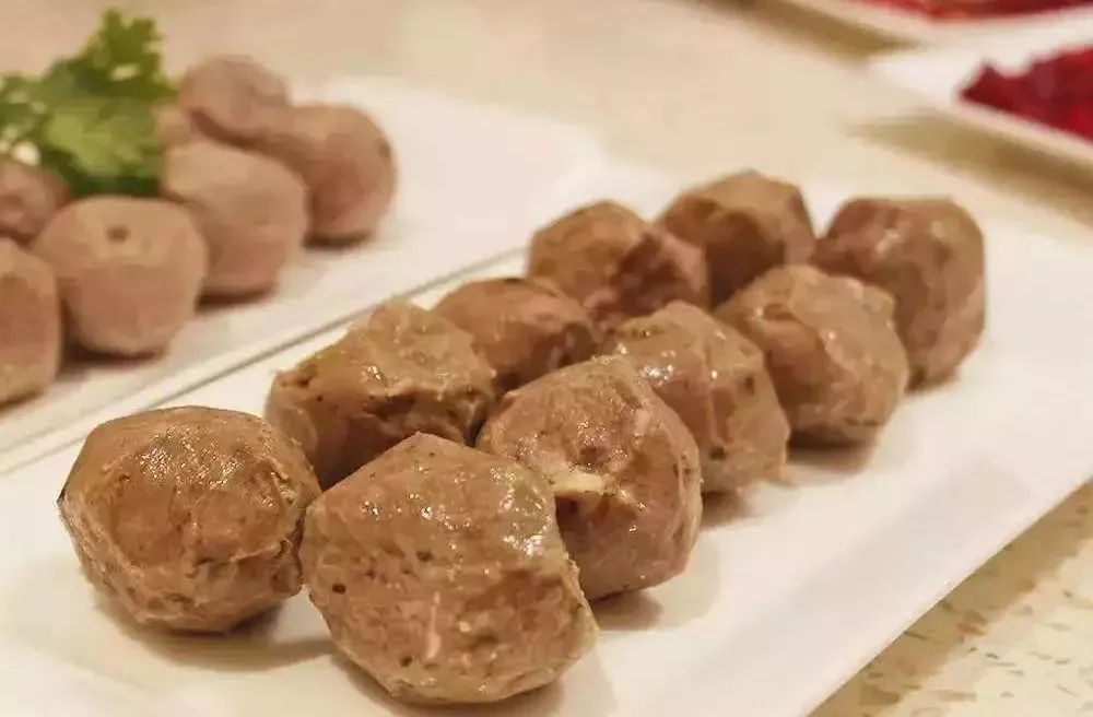 都是牛肉做的，這些做牛肉丸的偏說：我們不一樣！
