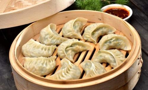 快來看，國外的蒸餃自動化生產線長這樣