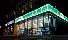 “澇疫接核”之下，鄭州便利店“怒刷”一波存在感