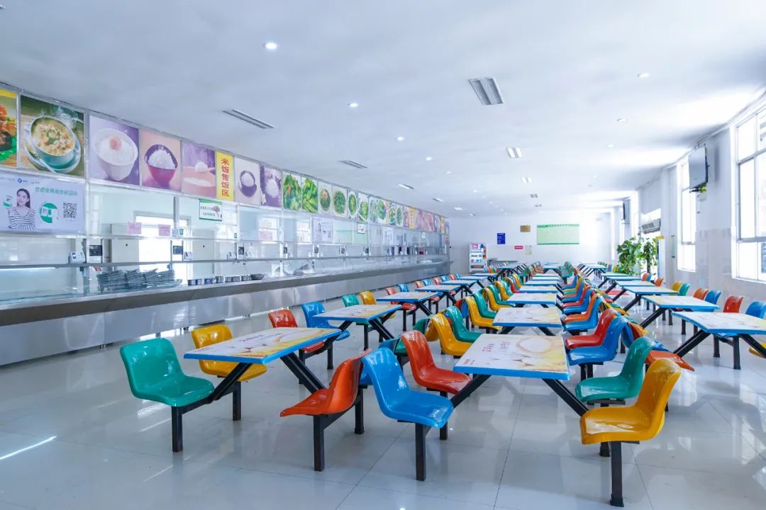 1658109949976636.jpg 1658109949976636.jpg