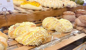 國(guó)潮點(diǎn)心退潮，預(yù)制烘焙成新風(fēng)口