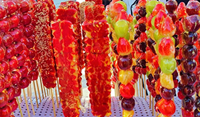 冰糖葫蘆成街頭小吃新頂流，原因是……